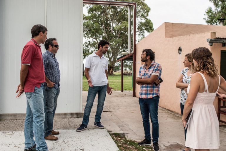 El responsable de financiamiento de la Fundación ArgenINTA visitó Las Flores