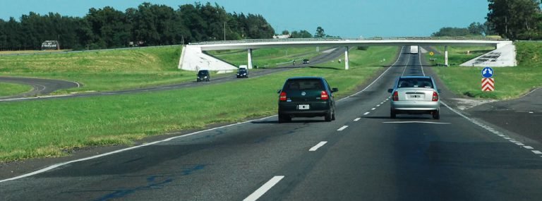 DOCUMENTOS Y CONSEJOS PARA SALIR A LA RUTA CON EL AUTO