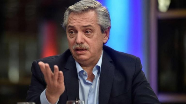 Crecen los casos "toque de queda no, toque sanitario si"