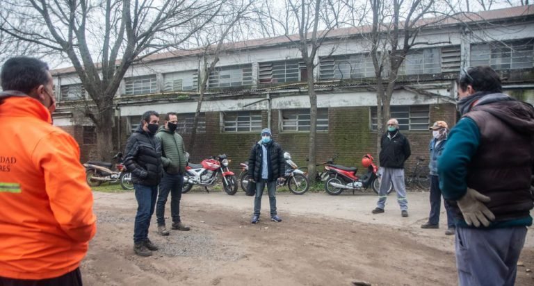 COVID-19: Continúan las recorridas de los Agentes Sanitarios por la ciudad para brindar información