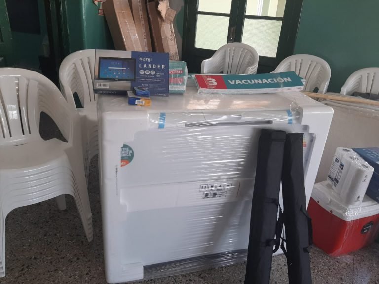 HOY LLEGARON MATERIALES E INSUMOS A LA CIUDAD PARA LA CAMPAÑA DE VACUNACIÓN CONTRA EL COVID-19