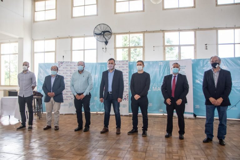 EL INTENDENTE ALBERTO GELENÉ PARTICIPÓ DEL LANZAMIENTO DEL PROGRAMA DE RECUPERACIÓN PRODUCTIVA 2021 Y FIRMÓ UN CONVENIO CON EL MINISTERIO DE PRODUCCIÓN