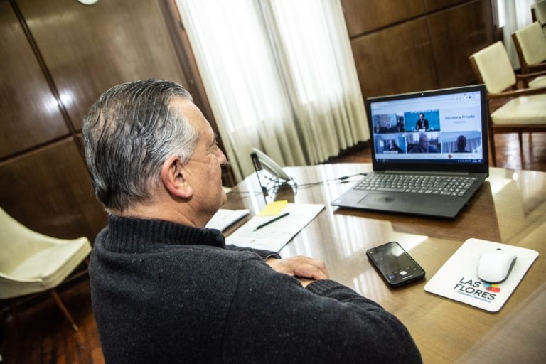 SE FIRMÓ CONVENIO POR OBRAS HIDRICAS PARA LA CIUDAD