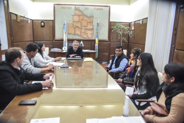 EL MUNICIPIO CONTINÚA CON EL ACOMPAÑAMIENTO A LAS INSTITUCIONES EDUCATIVAS