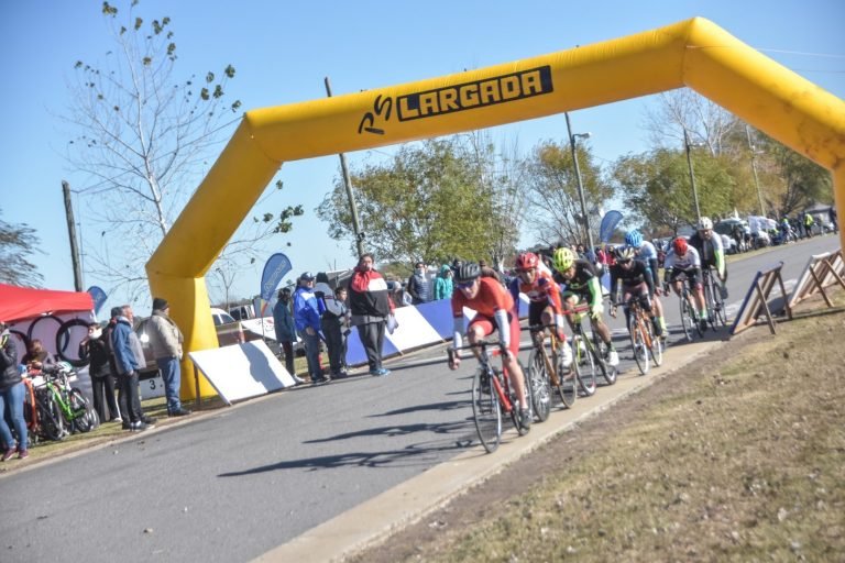 Vuelta del ciclismo al circuito municipal