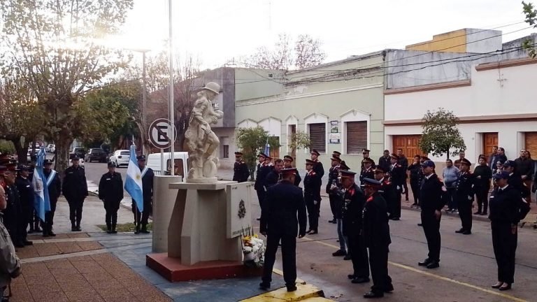 2 de Junio: Acto por el Dia del Bombero Voluntario