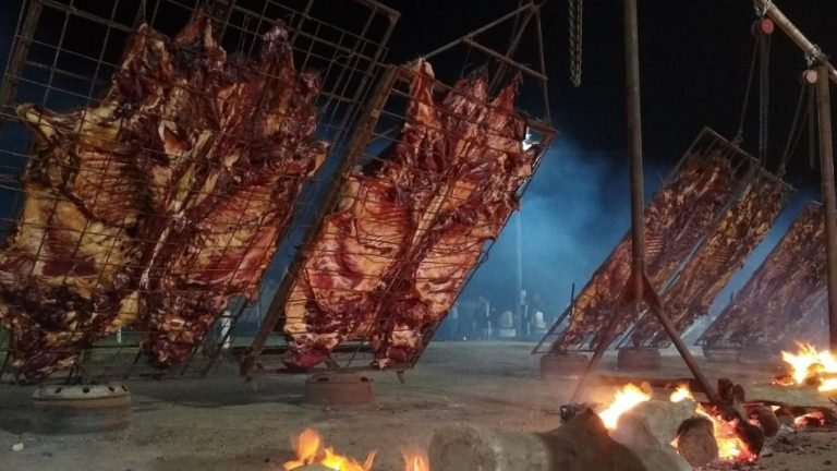 Gral. Alvear cumple años y festeja con Los Totora y asado gratis para todos