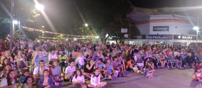 Exitosa primera noche de «Peatonal Cultural 2024»