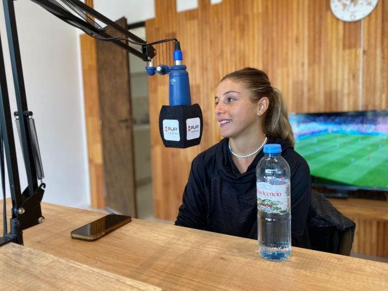VITU FALASCO «para llegar a las leonas necesitás un poco mas de todo»