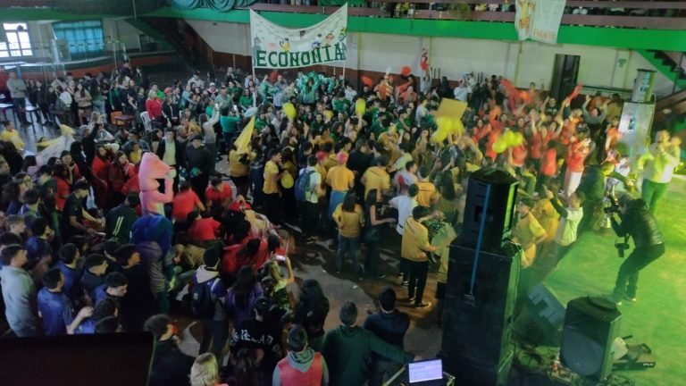 Lanzamiento de la 20° edición de las Olimpíadas Juveniles Florenses: «una construcción importante para cada joven y para la ciudad»