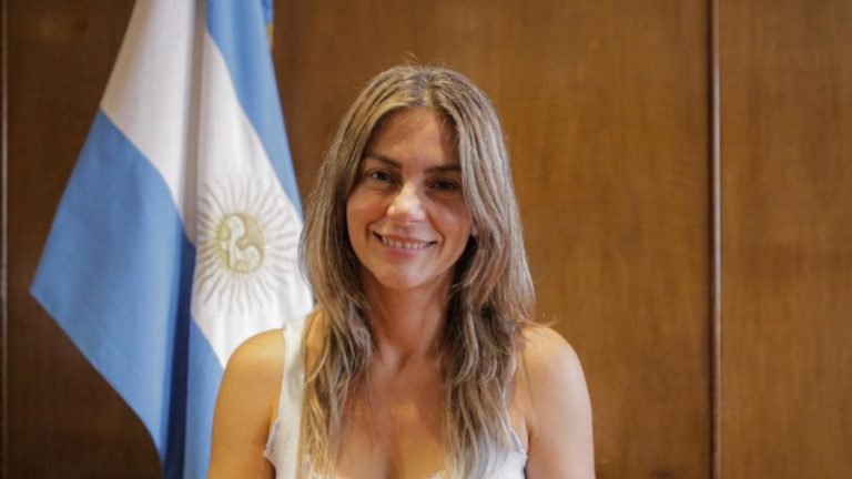 Mañana llega la Presidenta de la Fundación Banco Provincia con instrumentos para la Orquesta Escuela