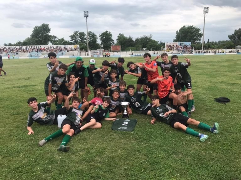 FÚTBOL: CAMPEONES DEL TORNEO CLAUSURA