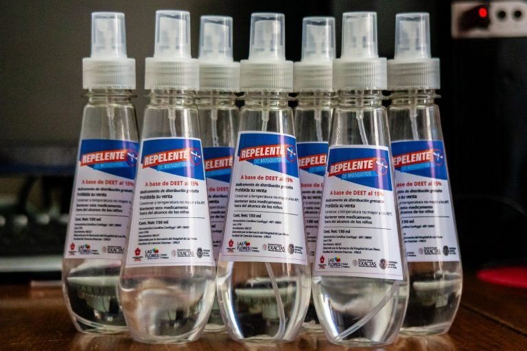 CONVENIO CON LA UNLP: PRODUCCIÓN DE REPELENTES PARA LAS FLORES