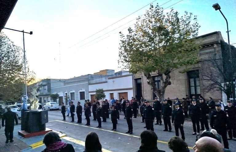 2 de junio: acto y reconocimientos en el dia del Bombero Voluntario