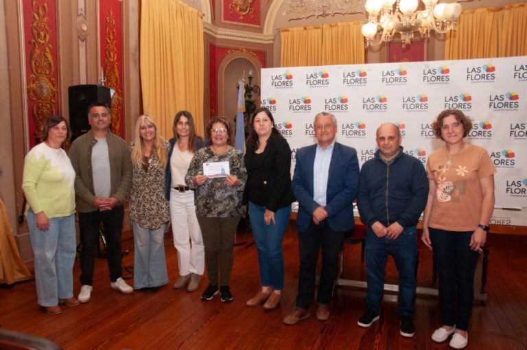ACTO DE RECONOCIMIENTO A LAS COOPERADORAS ESCOLARES DEL DISTRITO