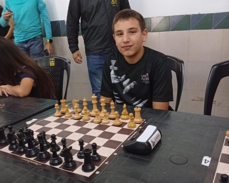 AJEDREZ: BENJAMÍN BUIRAZ Y JOAQUÍN LERRA PARTICIPARON EN LA FINAL DEL TORNEO INTERLIGAS