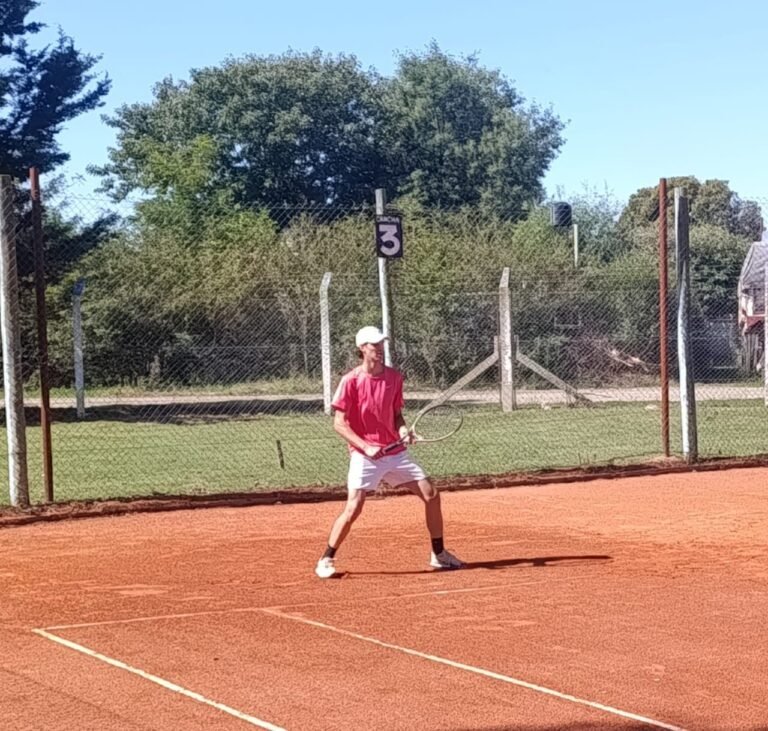 TENIS: VLADIMIR LEONE EN EL ABIERTO NACIONAL DE GRAL. BELGRANO