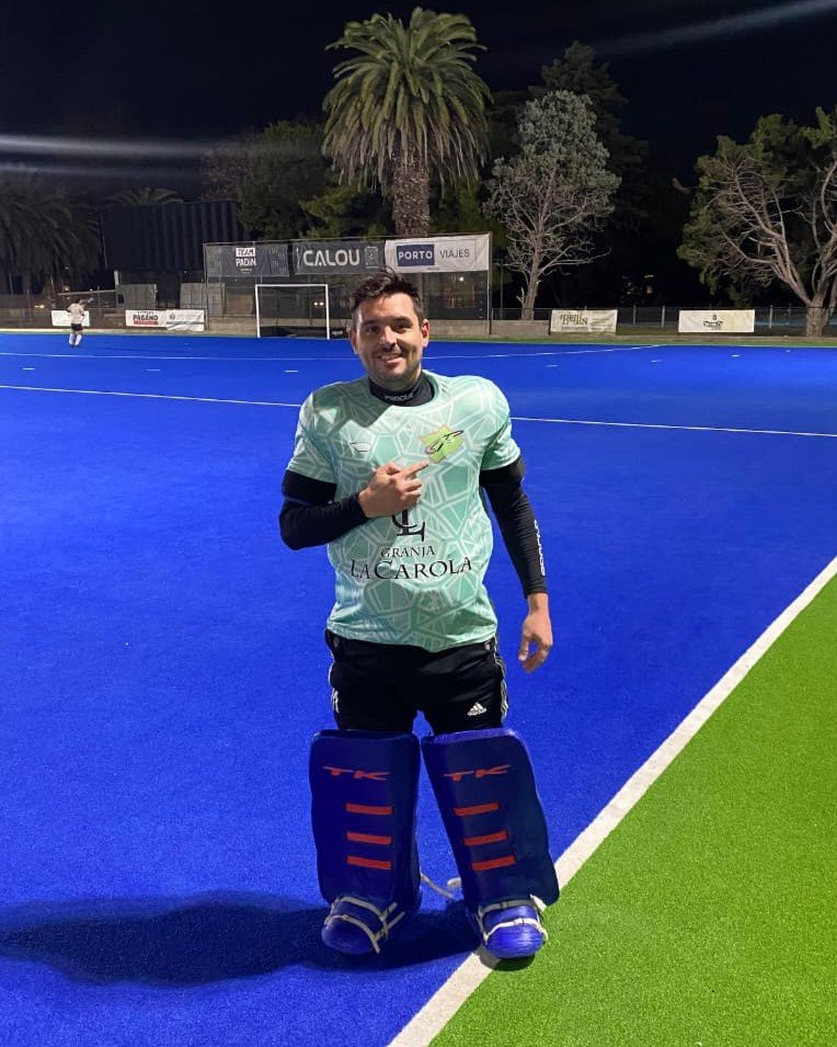 DEPORTES: HOCKEY, CICLISMO Y BOCHAS