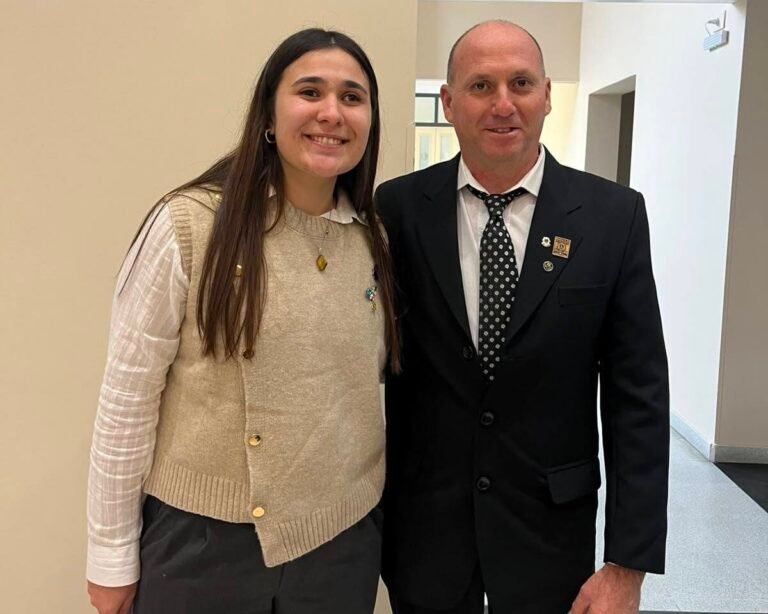Guillermo Gavazza y Abril Lucero son las nuevas autoridades del Club de Leones y Club Leo de Las Flores