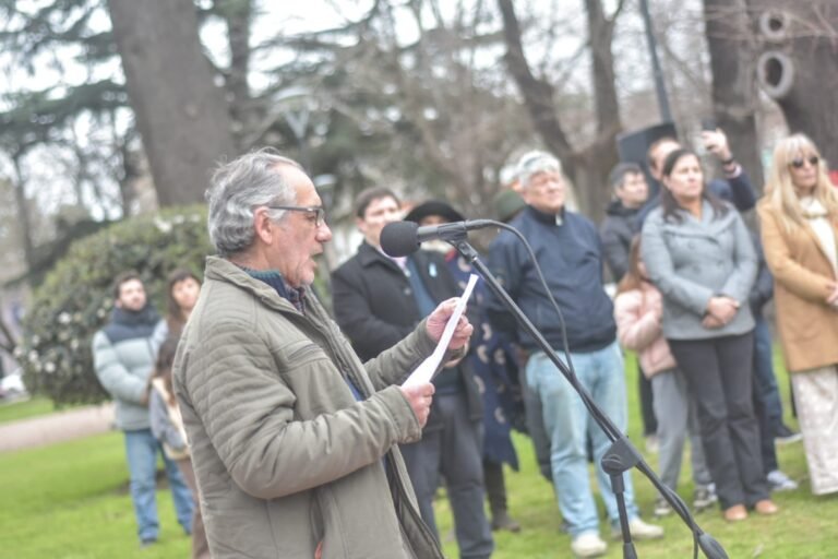 ACTO CONMEMORATIVO EN HOMENAJE AL GENERAL DON JOSÉ DE SAN MARTÍN