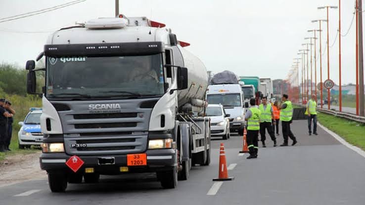 Fin de semana largo: restringen la circulación de camiones en rutas bonaerenses